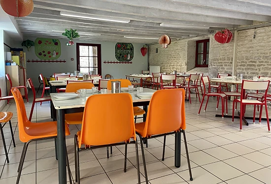 École maternelle et élémentaire Sainte-Macrine - Niort 79 - Cantine