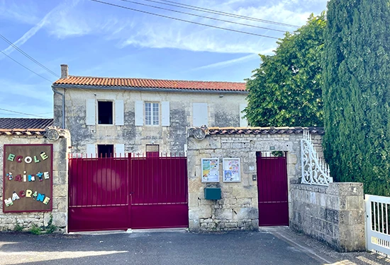 École maternelle et élémentaire Sainte-Macrine - Niort 79 - Extérieurs