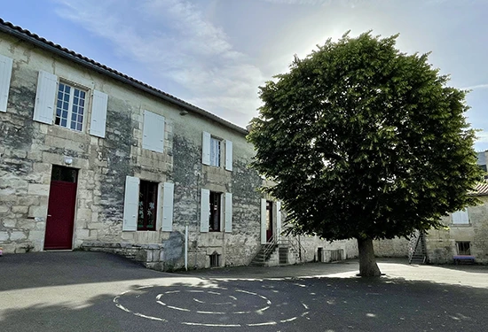 École maternelle et élémentaire Sainte-Macrine - Niort 79 - Extérieurs